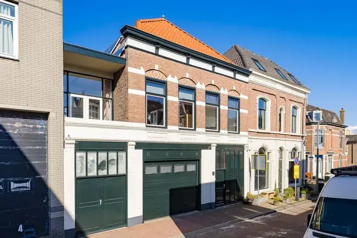 Apartment for sale: Visseringstraat 4, Oud-IJmuiden Ijmuiden