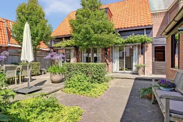 Semi-detached for sale: Visserstraat 5, Egmond aan Zee Egmond Aan Zee