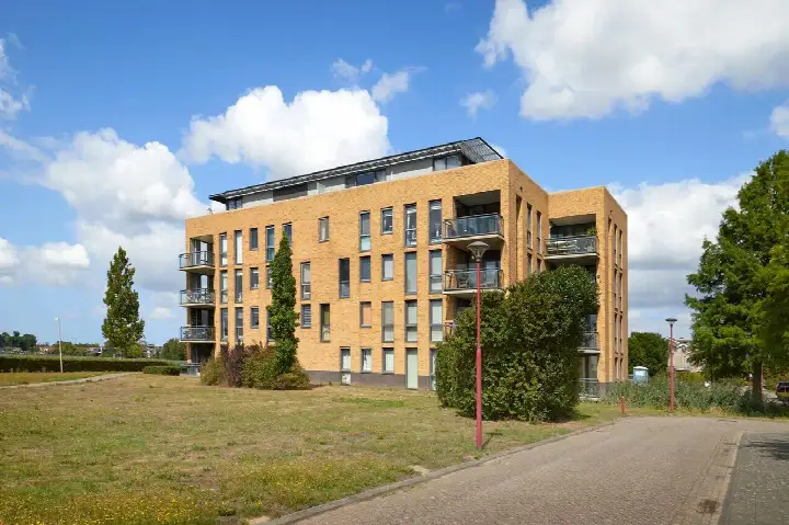 Apartment for rent: Vivaldistraat 23, Oud-Beijerland Poortwijk Oud-Beijerland