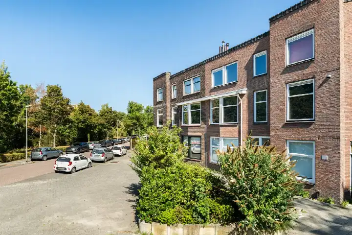 Appartement te koop: Vlaardingerdijk 279A, Schildersbuurt Schiedam