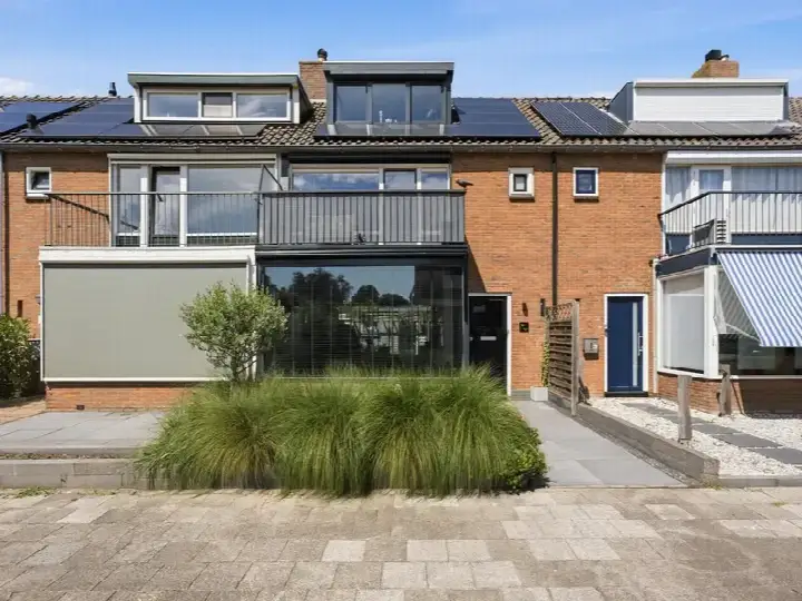Tussenwoning te koop: Vlassersstraat 19, Dorp Hendrik-Ido-Ambacht