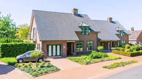 Twee-onder-één-kap te koop: Vlasstraat 5, Kern Heythuysen Heythuysen