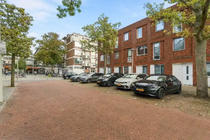 Tussenwoning te koop: Vledderstraat 12, Morgenstond-West 'S-Gravenhage