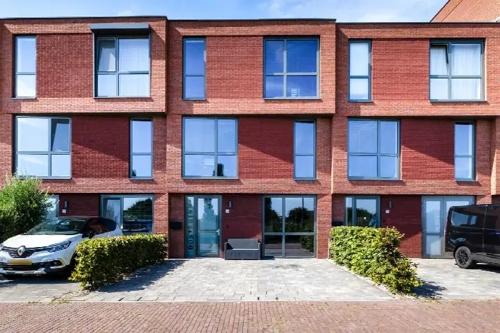 Tussenwoning te koop: Vliegent Hert 74, Saerdam, Vliegend Hert, Fortuijn Lelystad