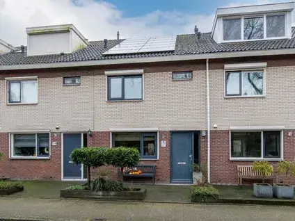 Tussenwoning te koop: Vliegezwam 96, Petenbos Oost Veenendaal