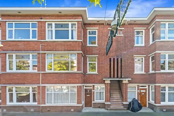 Apartment for sale: Vlierboomstraat 638, Vruchtenbuurt 'S-Gravenhage