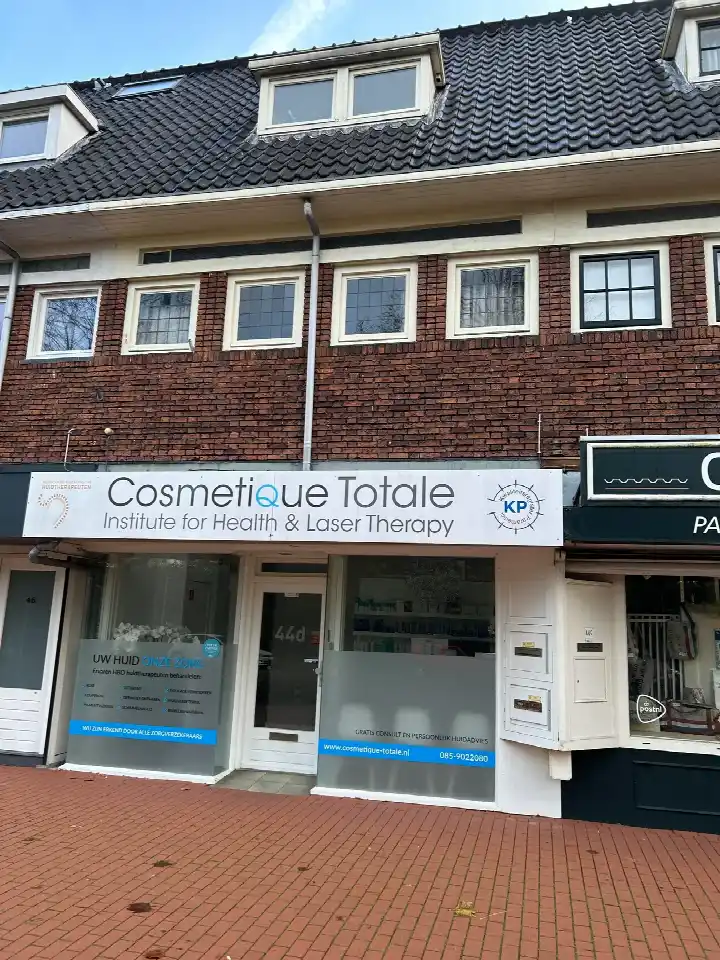 Apartment for sale: Vlietlaan 44D, Raadhuisplein Bussum