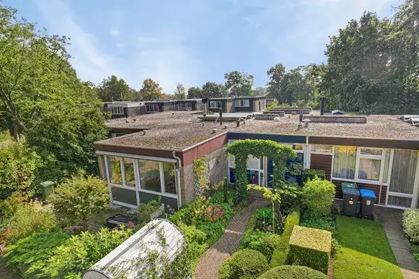 Tussenwoning te huur: Vogelkersweg 13, Arnhemse Allee Arnhem