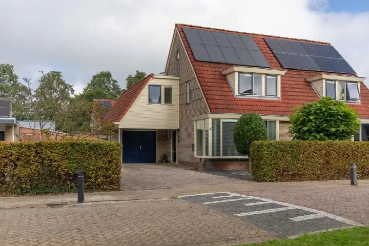 Semi-detached for sale: Vogelwikke 16, Grootegast Grootegast