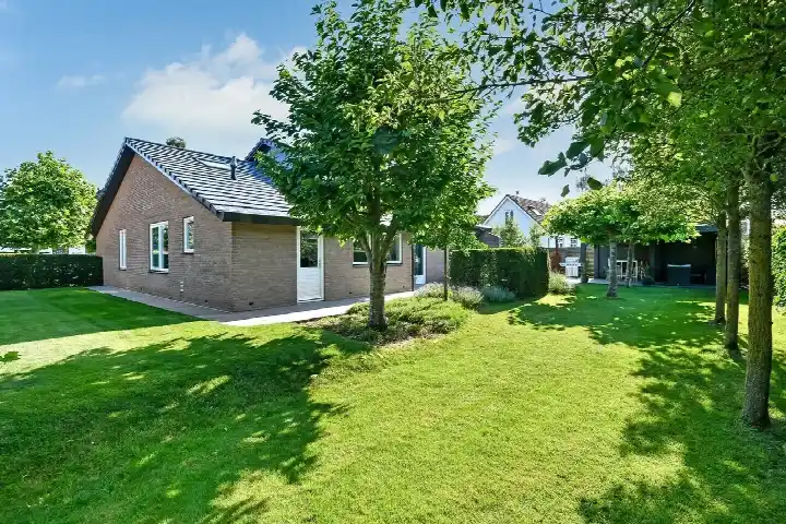 Vrijstaande woning te koop: Vogelzang 17, de Wuurde Elst