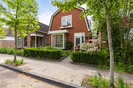 Vrijstaande woning te koop: Vogelzang 54, Noord-Oost zuid Drachten