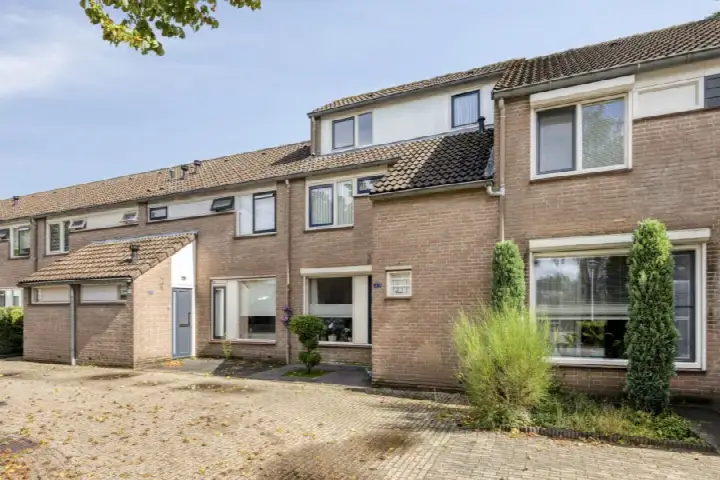 Tussenwoning te koop: Volderhof 35, Rijpelberg-West Helmond