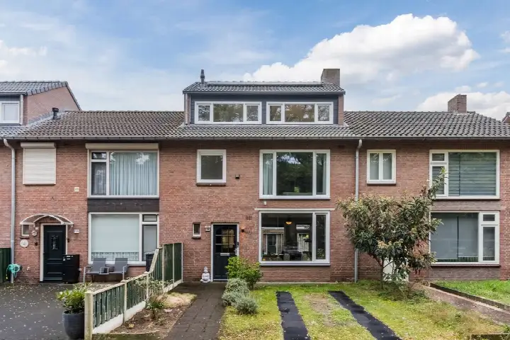 Terraced house for sale: Volderstraat 16, Braakhuizen-Noord Geldrop