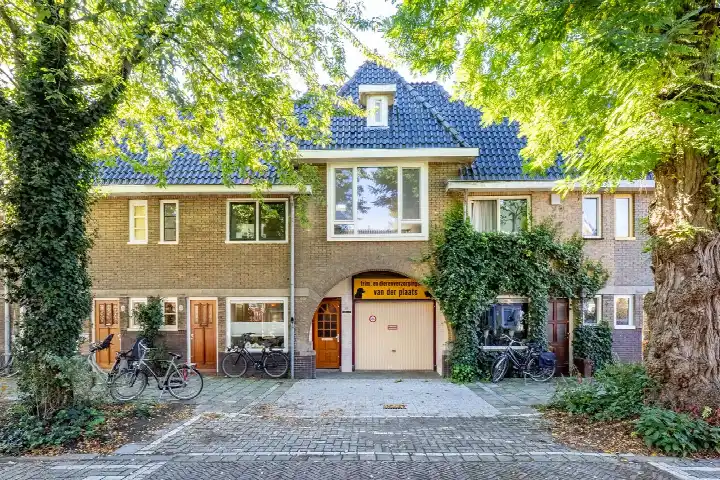 Studio te koop: Volkerakstraat 30, Rivierenwijk Utrecht