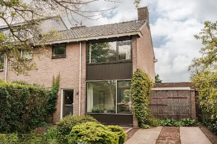 Hoekwoning te koop: Von Brucken Focklaan 43, Heemsteedse Dreef, Schildersbuurt en omgeving Heemstede