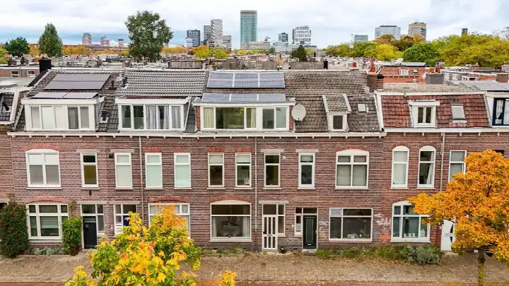 Tussenwoning te koop: Vondellaan 21, Dichterswijk Utrecht