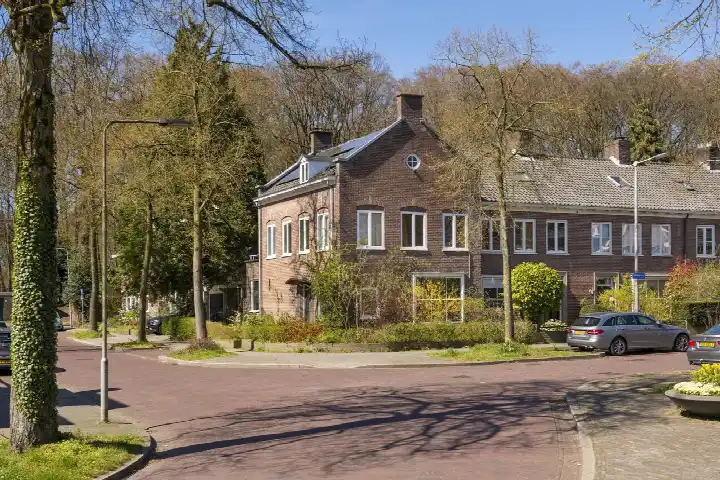 Hoekwoning te koop: Vondellaan 57, Paasberg Arnhem