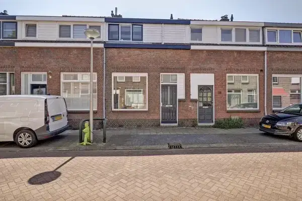 Terraced house for sale: Vondelstraat 21, De Korte Akkeren Oud Gouda