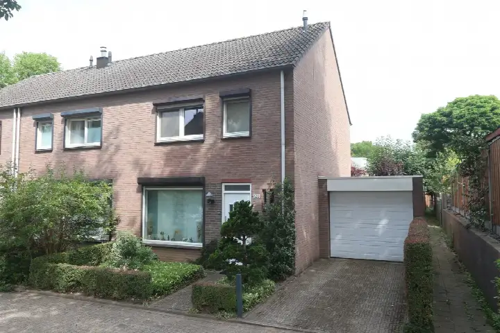 Hoekwoning te koop: Vonkendaal 120, De Heeg Maastricht