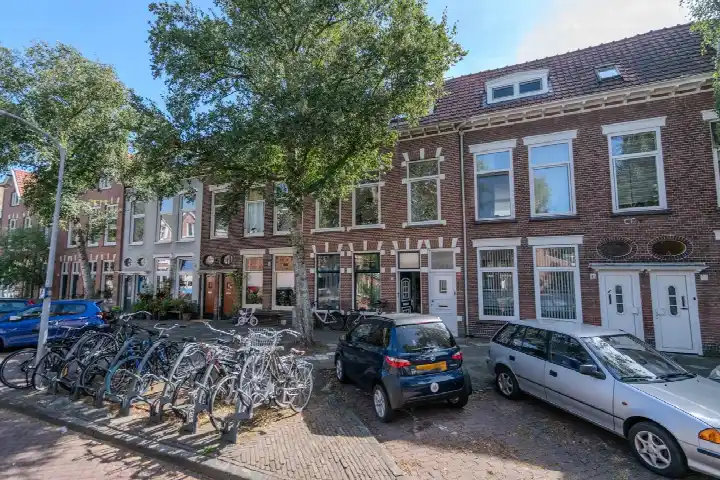 Appartement te koop: Voorhelmstraat 43A, Rozenprieel-zuid Haarlem