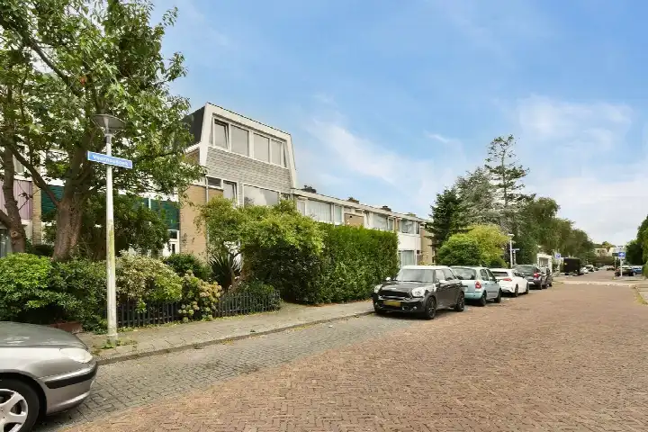 Tussenwoning te koop: Voornsehoek 26, Randwijck Oost Amstelveen