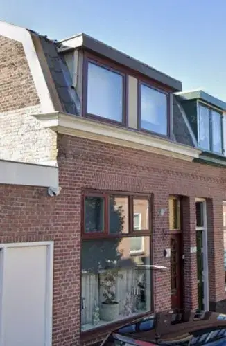Terraced house for sale: Voorstraat 1, De Kooi Leiden