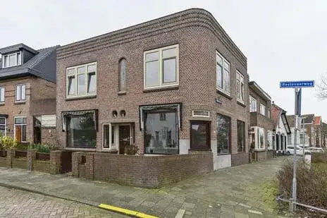 Terraced house for sale: Voorstraat 137, Midden Katwijk (Zh)