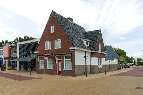 Vrijstaande woning te koop: Voorstraat 99, Kollum Kollum