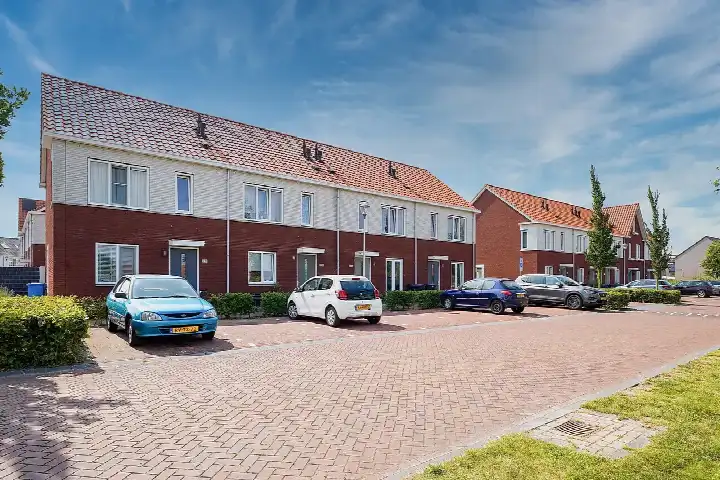 Corner house for rent: Vossenzoom 232, Keijzershof Boszoom Pijnacker