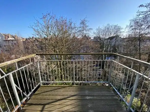 Apartment for rent: Vossiusstraat 19-2, P.C. Hooftbuurt Amsterdam
