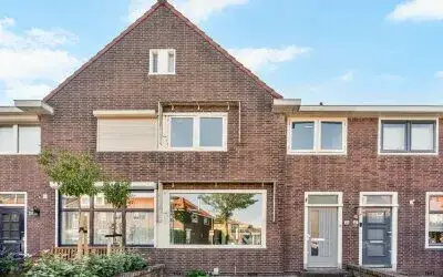 Tussenwoning te koop: Vossiusstraat 55, De Korte Akkeren Nieuw Gouda