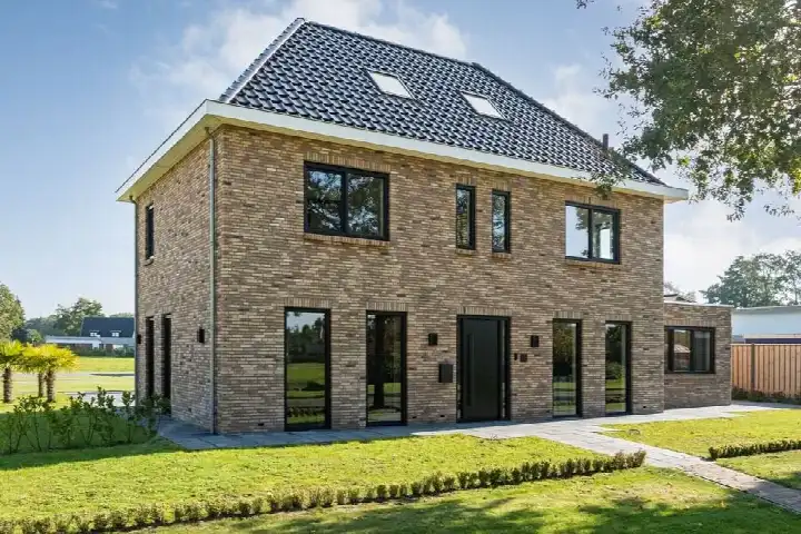 Vrijstaande woning te koop: Vredeman de Vrieslaan 68, Mooie Vrouwenweg en omgeving Almelo