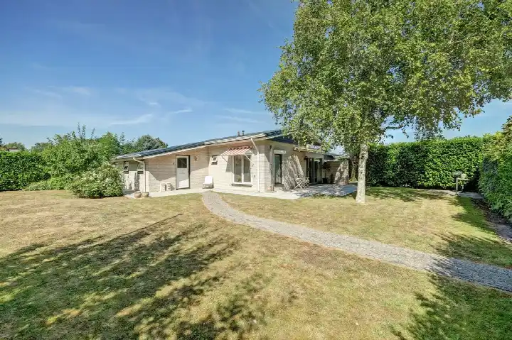 Vrijstaande woning te koop: Vrijheidslaan 1., Kortgene-Oost Kortgene