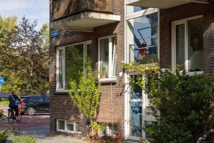 Apartment for sale: Vroesenlaan 1A, Blijdorp Rotterdam
