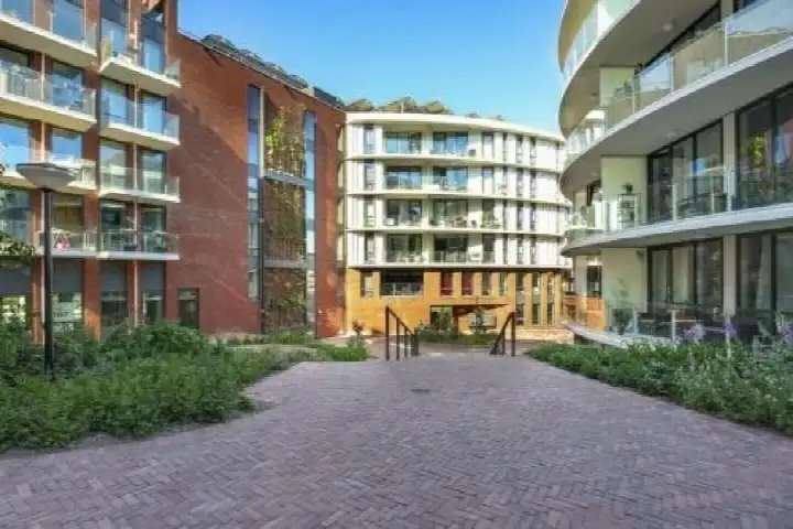 Appartement te huur: Vrouwengelukhof 26, Kolenkitbuurt-Noord Amsterdam