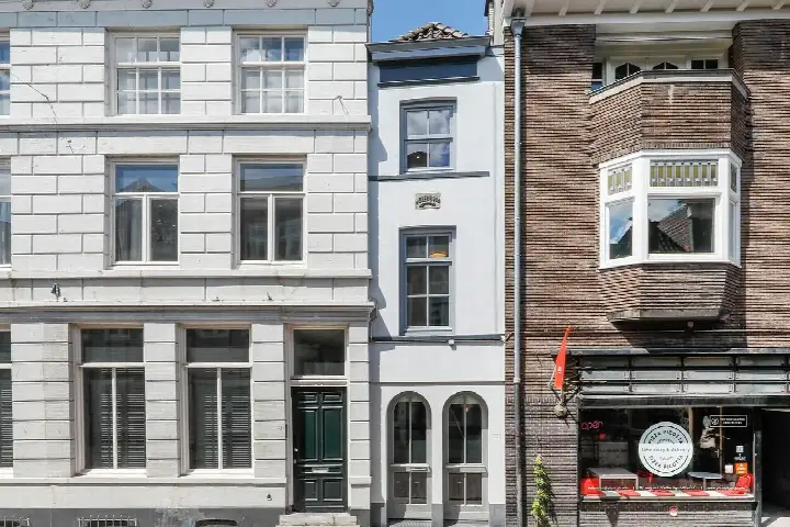 Appartement te koop: Vughterstraat 103, Binnenstad centrum 'S-Hertogenbosch