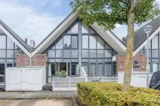 Tussenwoning te koop: Vuurdoornstraat 22, Lisserbroek Lisserbroek