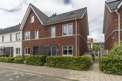 Hoekwoning te koop: Vuurvlinder 21, Het Nieuwe water 'S-Gravenzande
