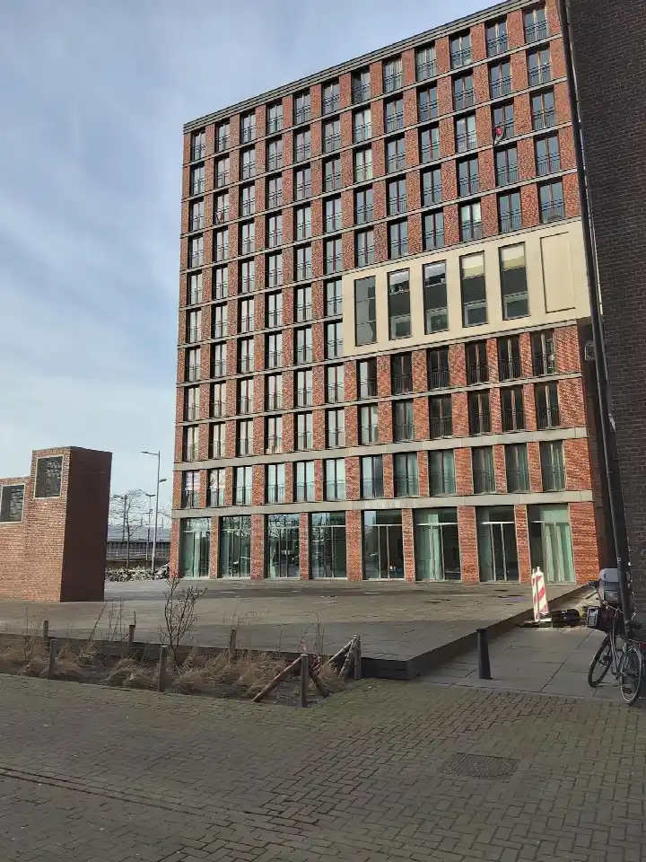 Appartement te huur: Waagdragerhof 126, Oostelijke Handelskade Amsterdam