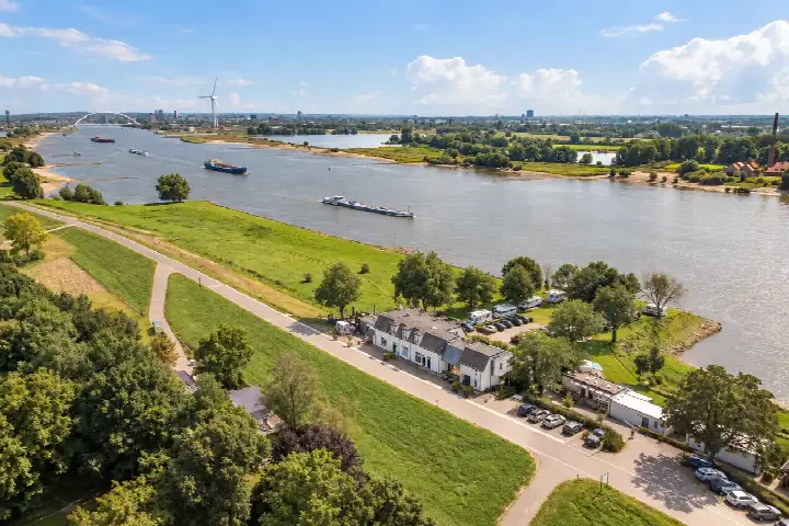 Apartment for sale: Waaldijk 39C, Uiterwaarden Oosterhoutsche Waarden Oosterhout
