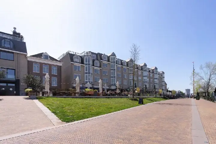 Appartement te koop: Waalkade 34, Benedenstad Nijmegen