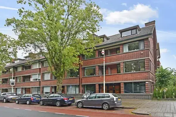 Apartment for sale: Waalsdorperweg 267, Duinzigt 'S-Gravenhage
