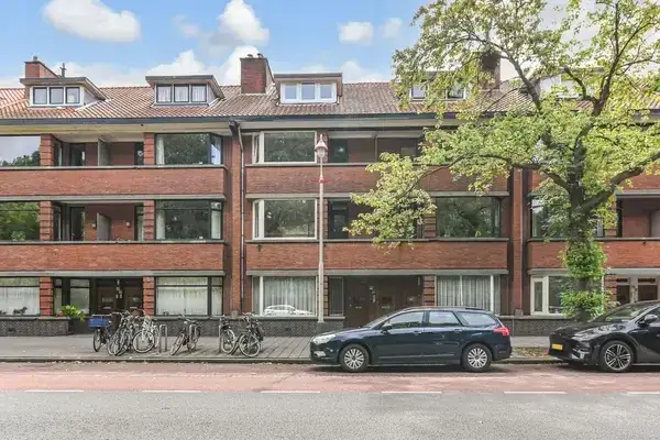 Apartment for sale: Waalsdorperweg 305, Duinzigt 'S-Gravenhage