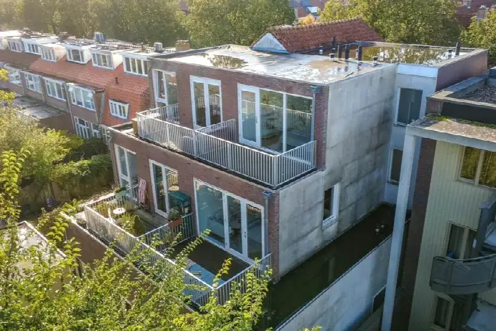Studio te koop: Waalstraat 121C, Rivierenwijk Utrecht
