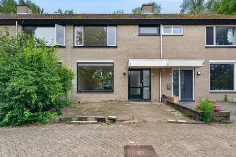 Terraced house for sale: Waddinxveenstraat 44, Elderveld-Zuid Arnhem