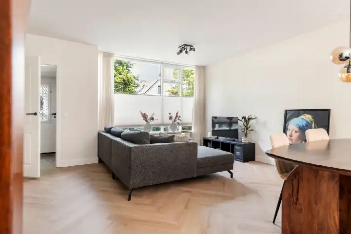 Tussenwoning te koop: Wadenoijenlaan 413, Wadenoijenlaan e.o. Tiel