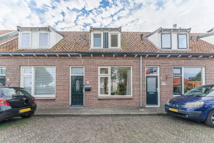 Tussenwoning te koop: Wagenaarstraat 4, Centrum Zuid-Oost Enkhuizen