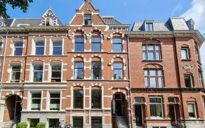 Appartement te koop: Waldeck Pyrmontkade 929, Sweelinckplein e.o. 'S-Gravenhage