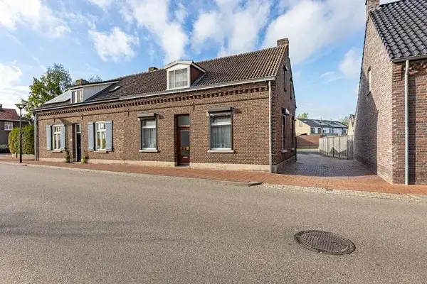 Twee-onder-één-kap te koop: Walk 3, Kern Heythuysen Heythuysen