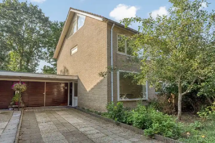 Terraced house for sale: Wandscheerstraat 33, Reehorst Ede